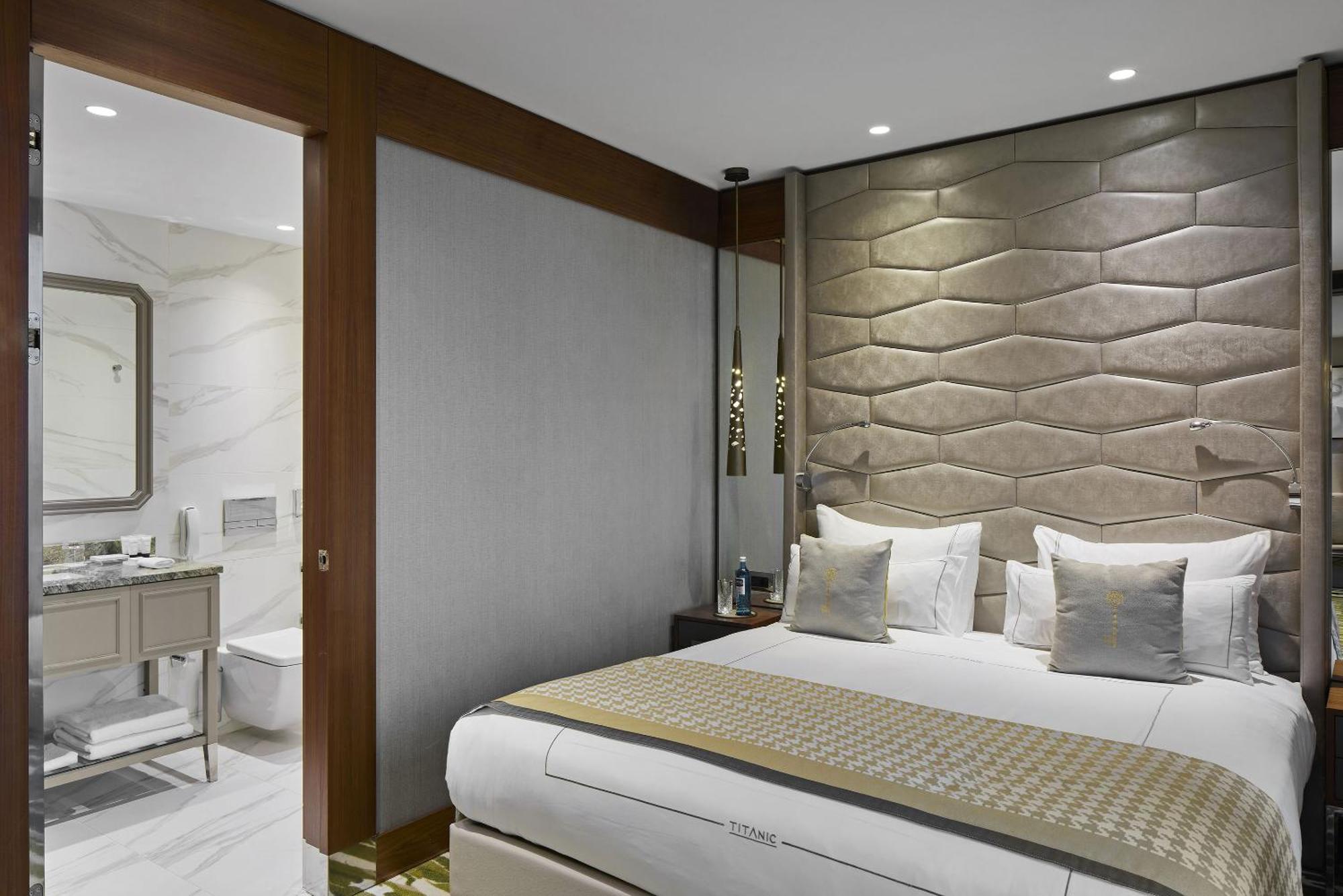 Hotel Titanic Chaussee