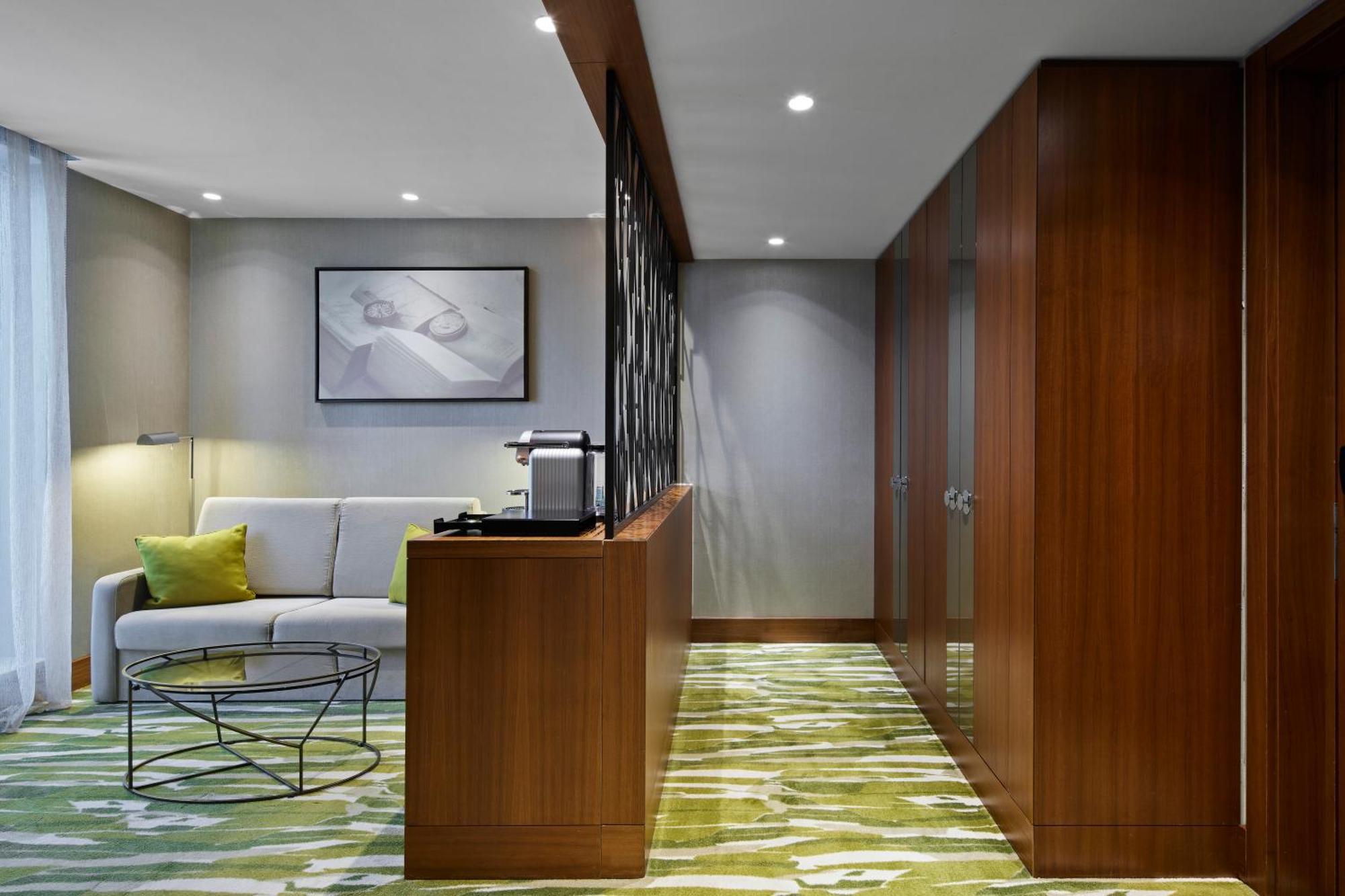 Titanic Chaussee Hotel 4*