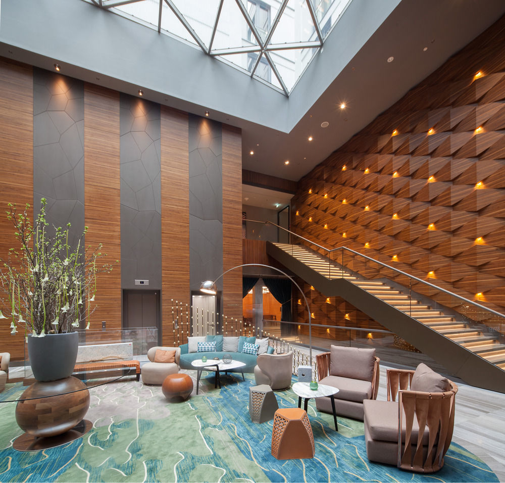 Hotel Titanic Chaussee 4*